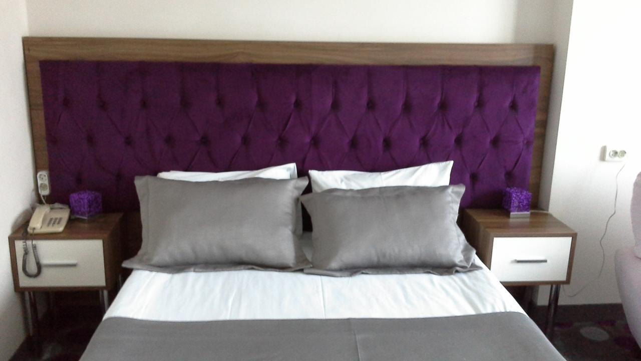 Hande Hotel Mustafakemalpaşa Exteriér fotografie
