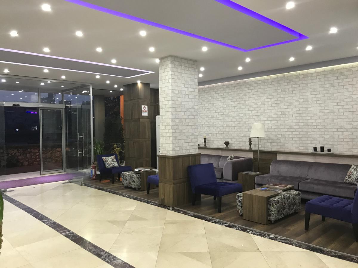 Hande Hotel Mustafakemalpaşa Exteriér fotografie