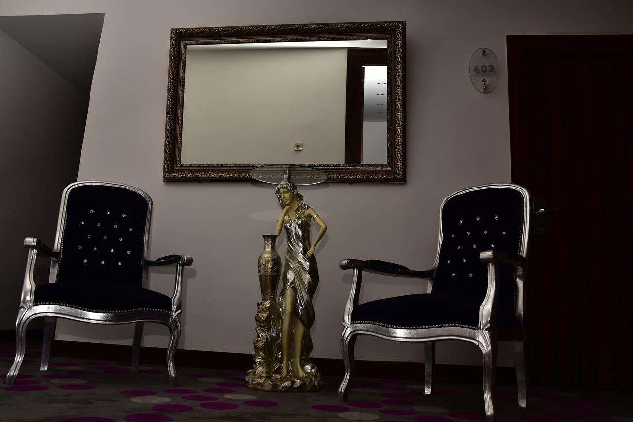 Hande Hotel Mustafakemalpaşa Exteriér fotografie